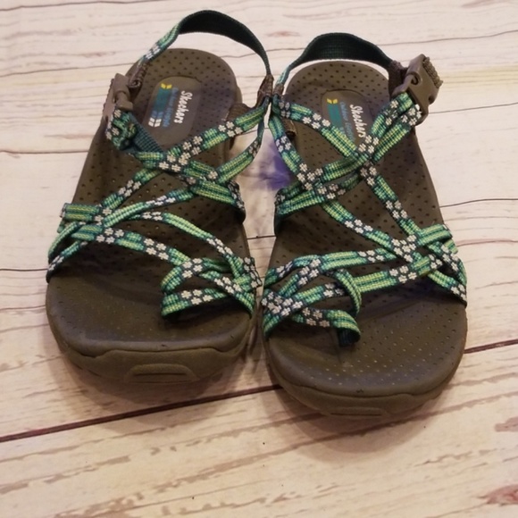 skechers chaco sandals